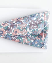 Load image into Gallery viewer, The One with the Bow headband
